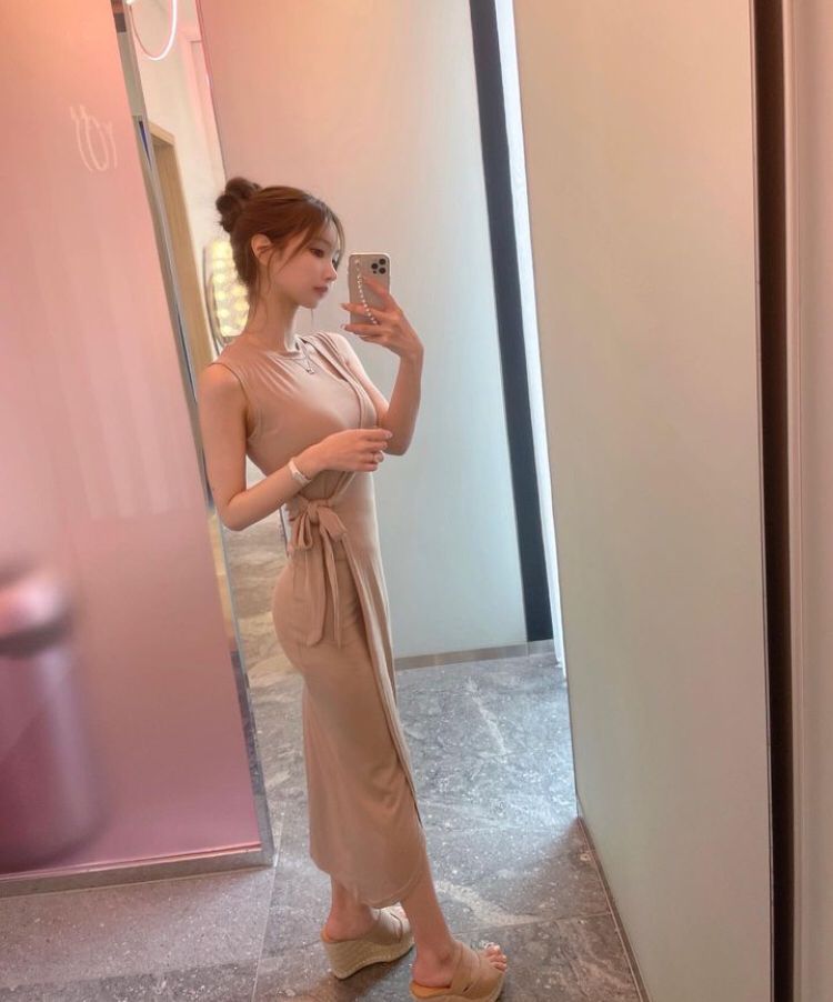 留学生约炮约爱有需求的可以找我享受不一样的服务