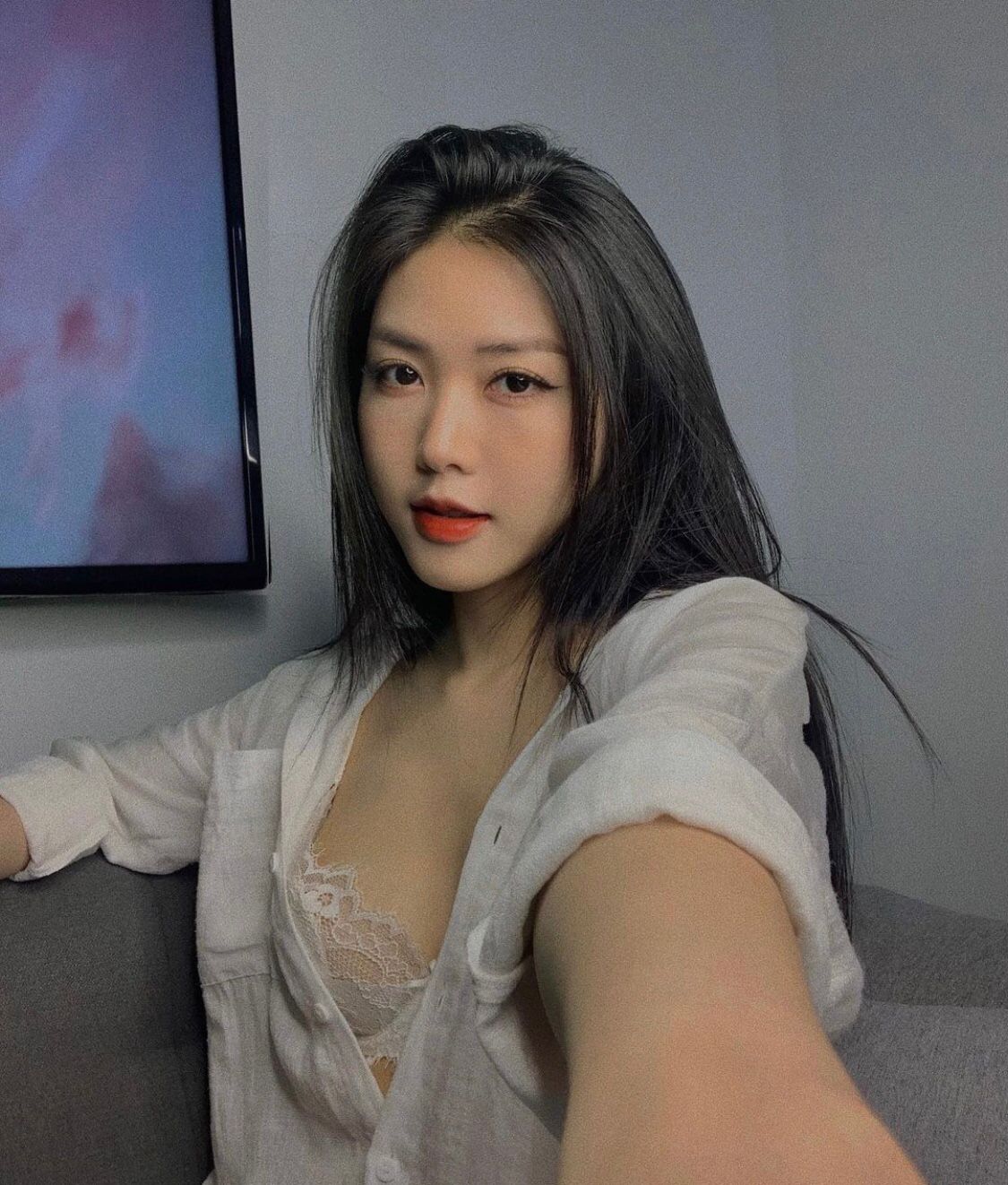 留学生约炮约爱加下载联系方式：line：zx1341 可以本人真实照片