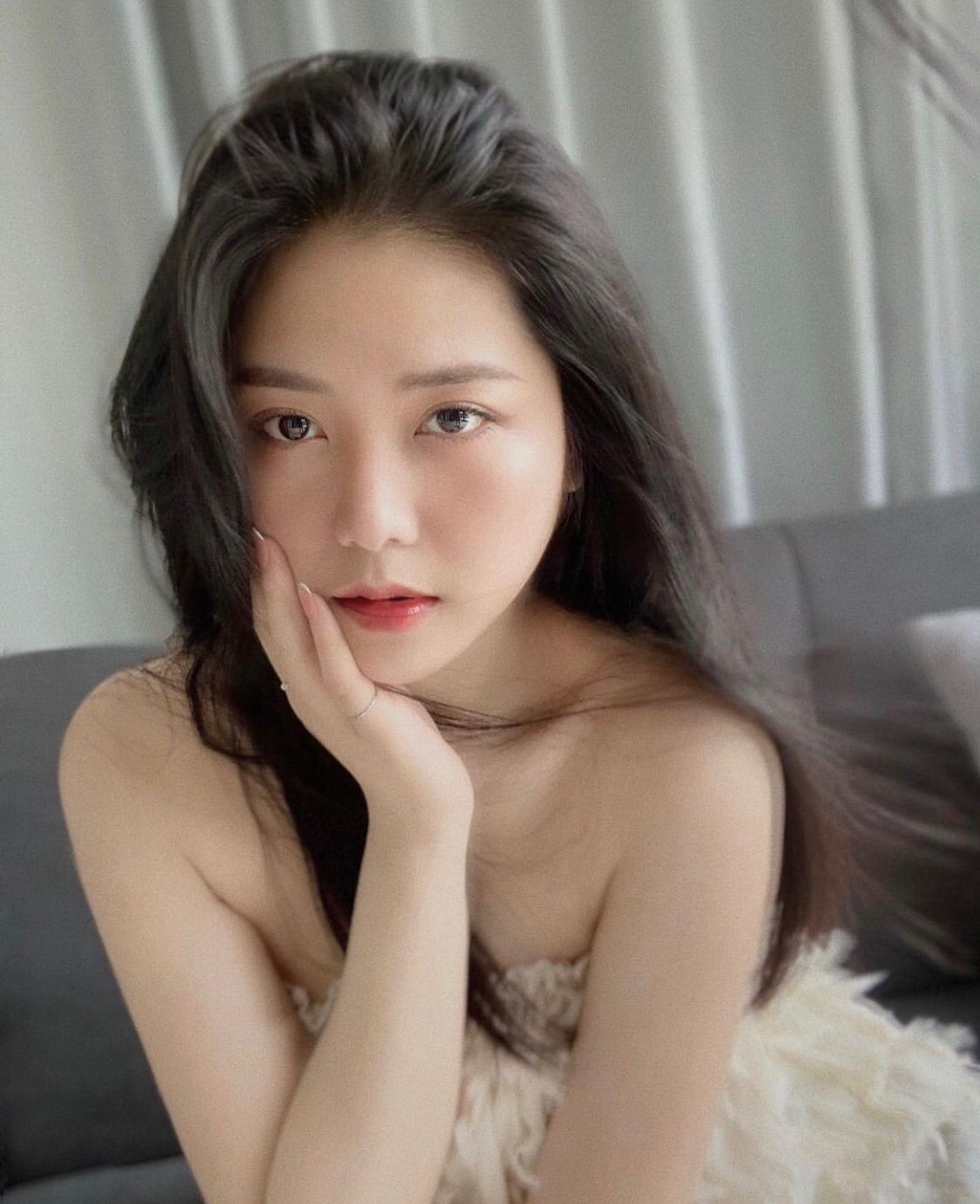 留学生约炮约爱加下载联系方式：line：zx1341 可以本人真实照片