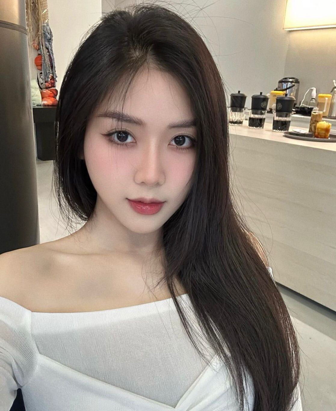 留学生约炮约爱加下载联系方式：line：zx1341 可以本人真实照片