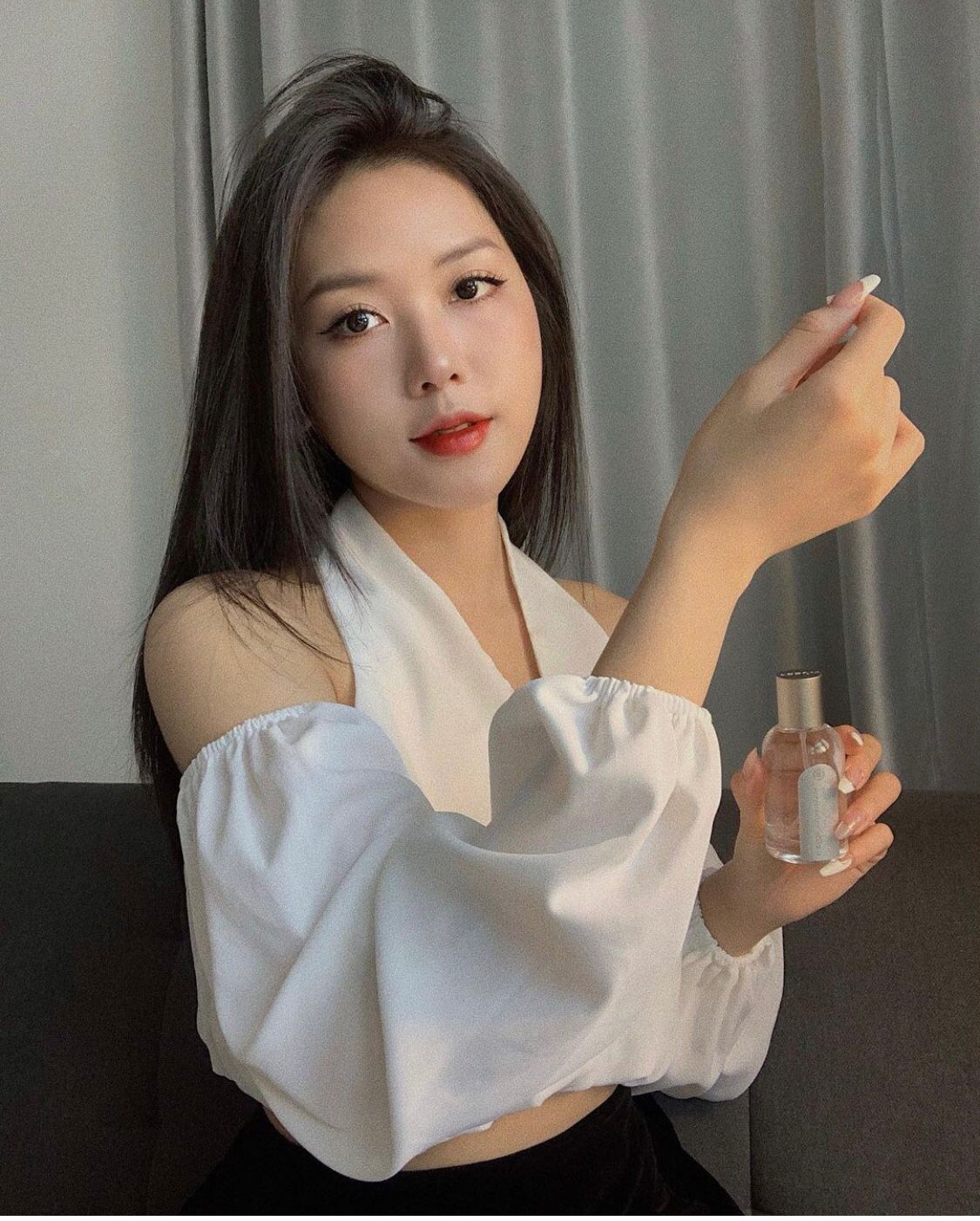 留学生约炮约爱加下载联系方式：line：zx1341 可以本人真实照片