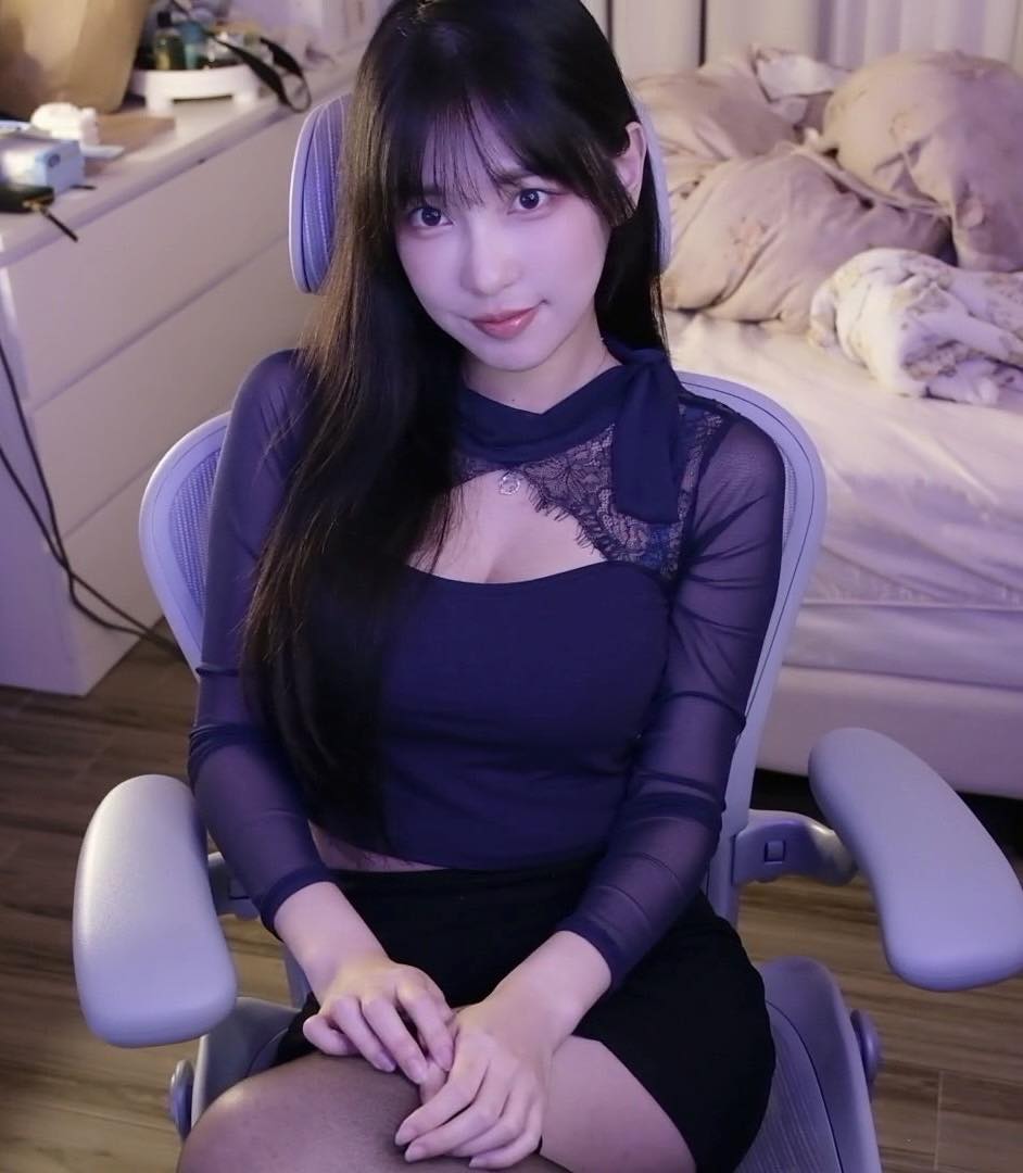 艾奥瓦州留学生约炮约爱加v  ;wt81369