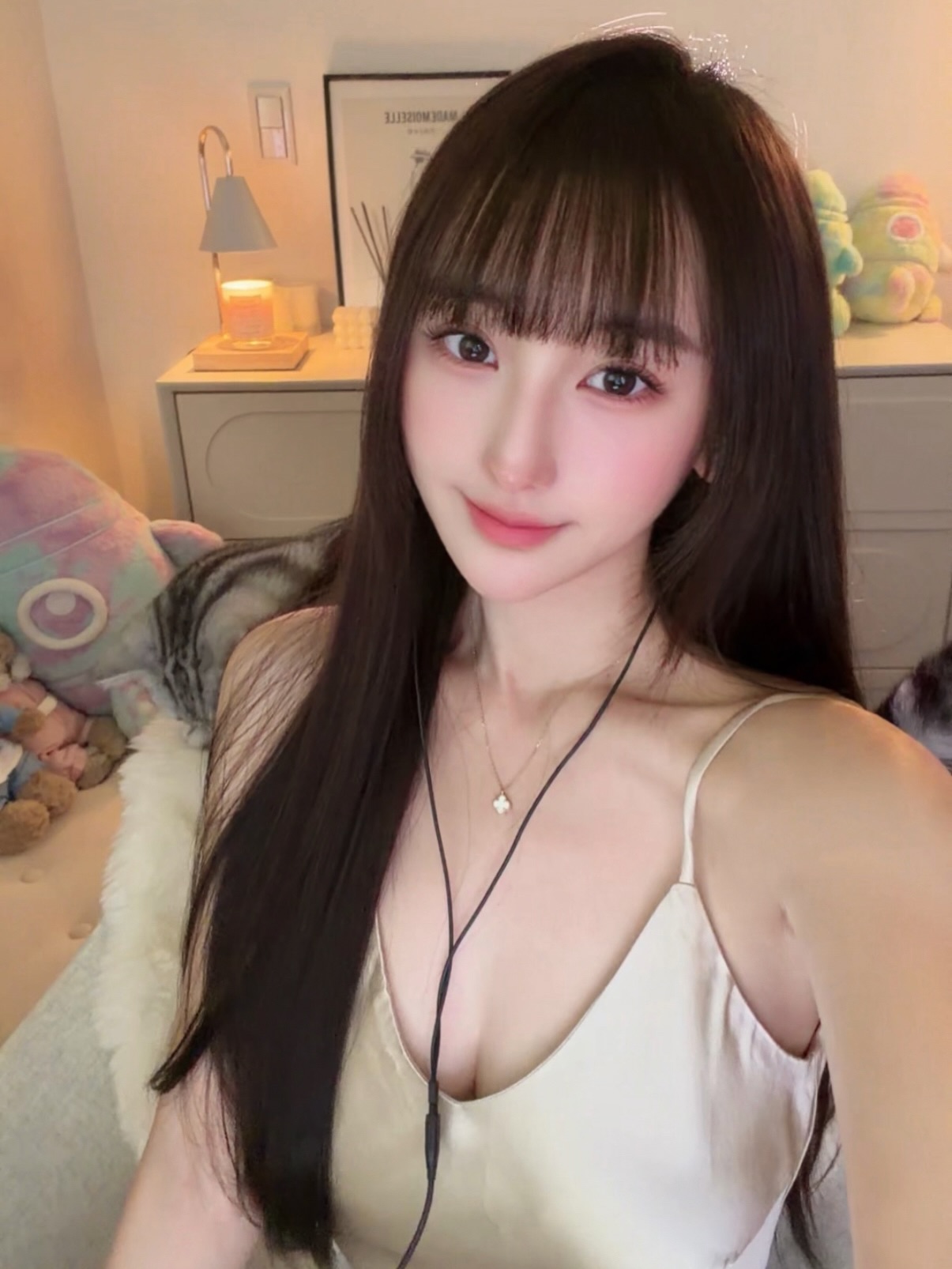伯明翰留学生约炮约爱加line：wt8135