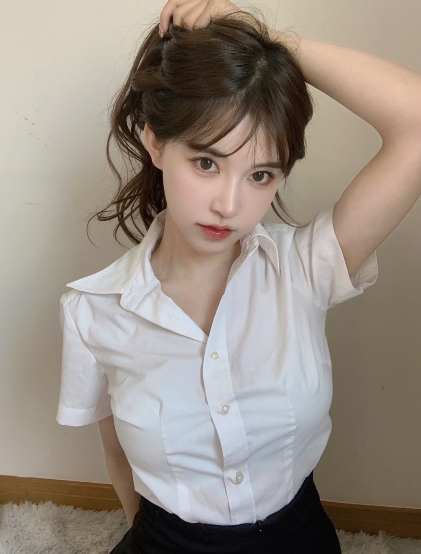 费吉尼亚州找小姐约炮约爱打炮做爱可上门服务按摩莞式按摩服务加：line: ah2689 可以本人真实照片